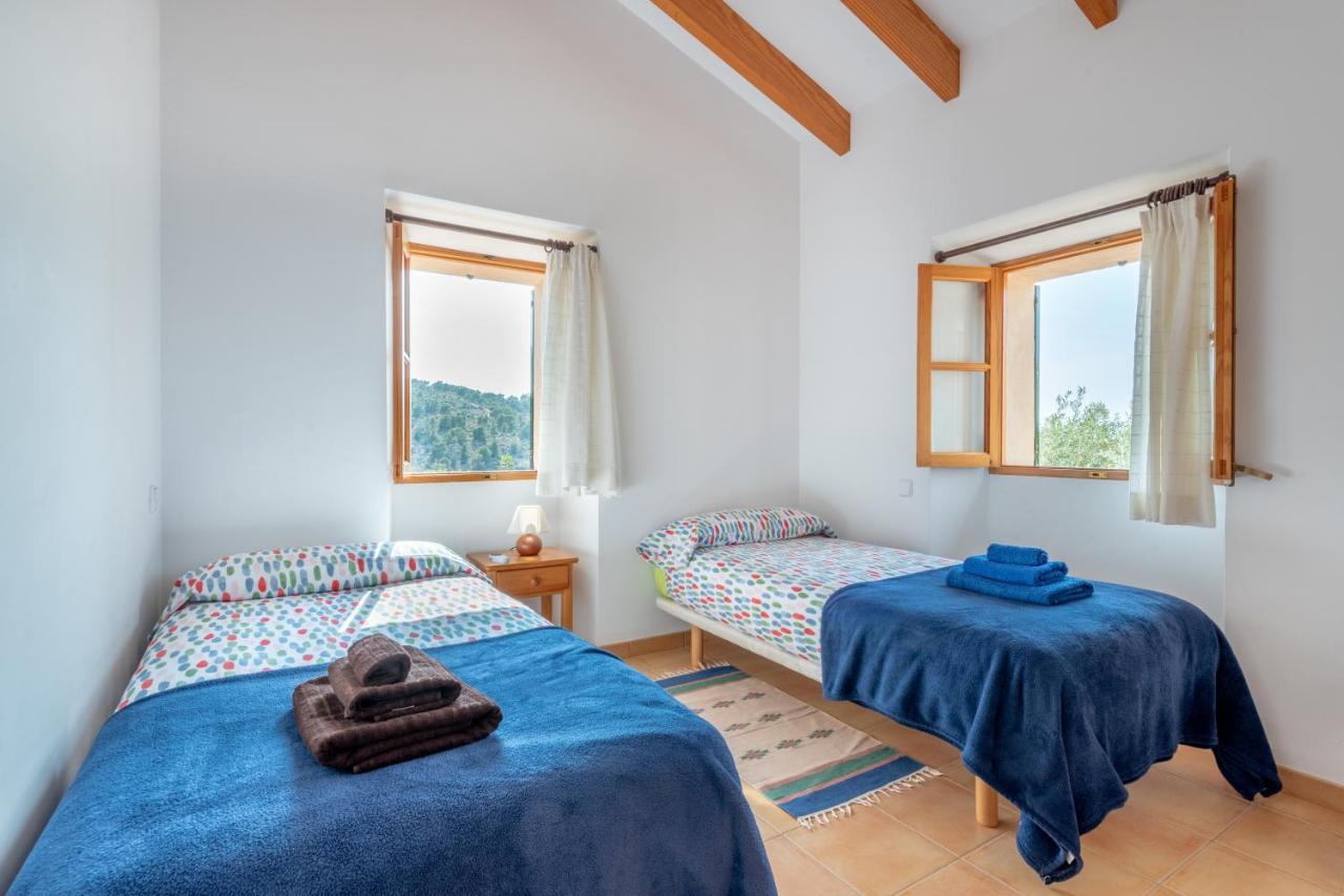 Deià semi-detached sunny country house, near GR221 Deia Exterior foto