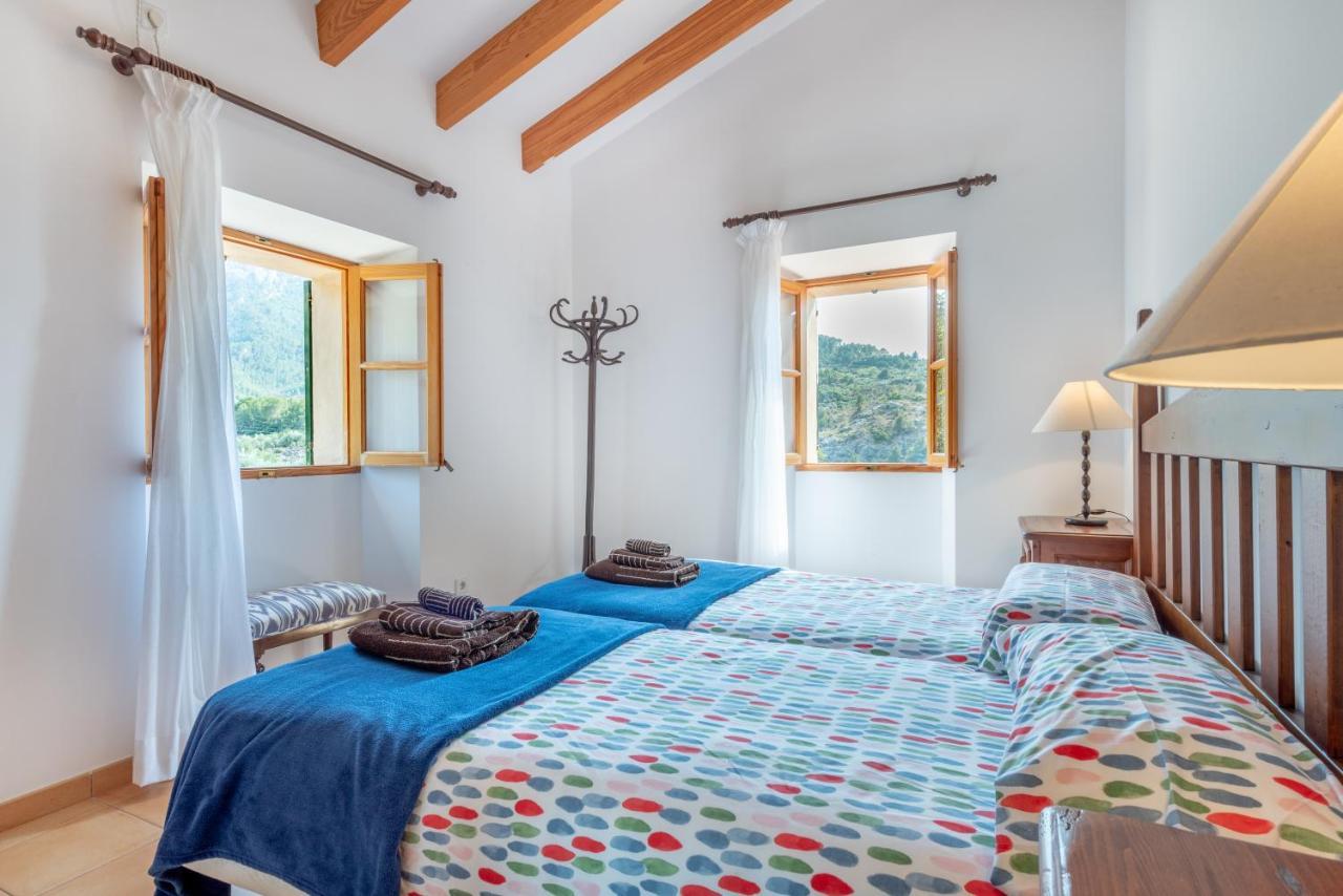 Deià semi-detached sunny country house, near GR221 Deia Exterior foto